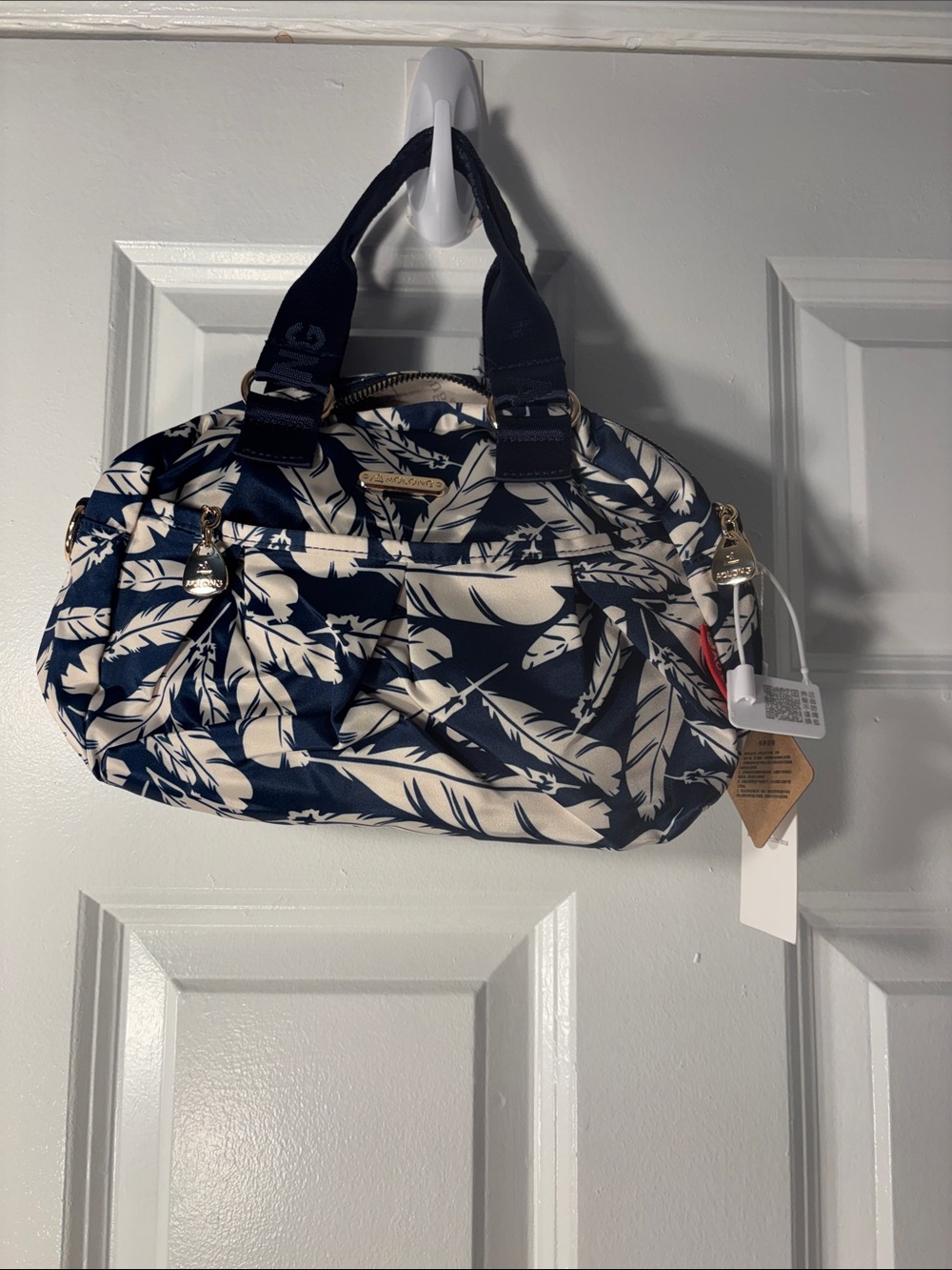 AO LONG Navy & Cream Floral Handbag New With Tags